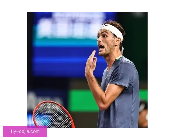 佩古拉夺冠被无视 科达口误翻车